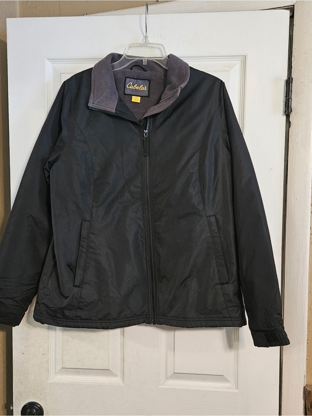 Cabela's Black Men's Lightweight Fleece Lined Jacket with Gray Collar Size L